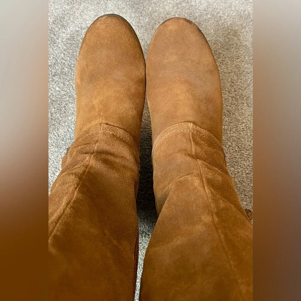 White Mountain Tan Suede Wedge Boots - Picture 15 of 15